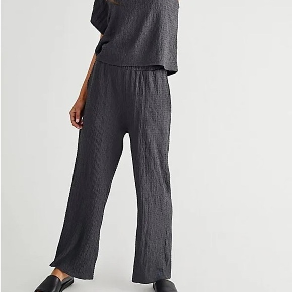 FP Beach By Free People Gia Pants Navy Size XS Loungewear Athleisure Boho - Picture 2 of 12